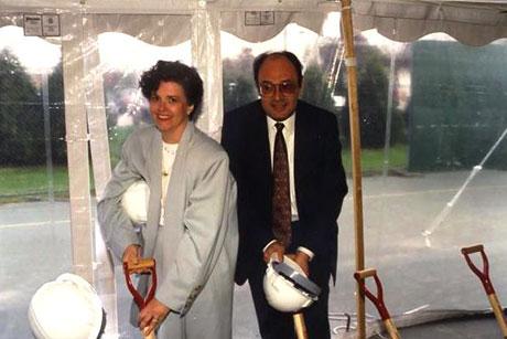 Santoro at groundbreaking