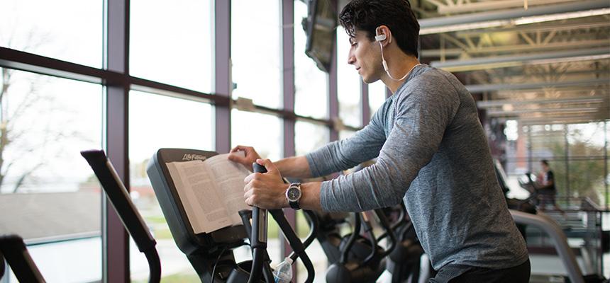RWU Law Students Studies at the Gym